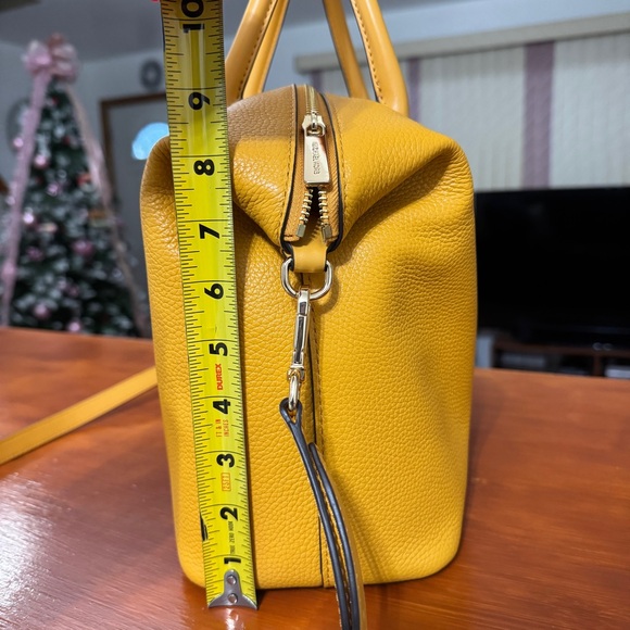 MICHAEL KORS Hyde Large Pebbled Leather Satchel in Golden Rod - Picture 7 of 8